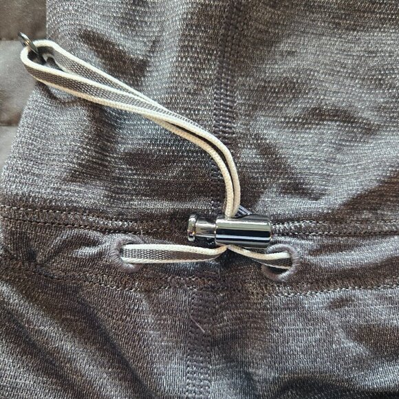 Lululemon Rest Less Tank - 8 Heathered Soot Light/Hyper Stripe Angel Wing - Picture 7 of 7